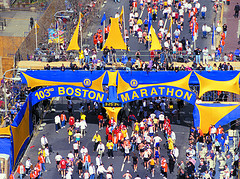 1999 Boston Marathon (Greater Boston Convention & Visitors Bureau, Creative Commons license)